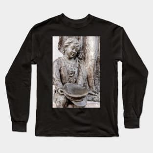 war statue Long Sleeve T-Shirt